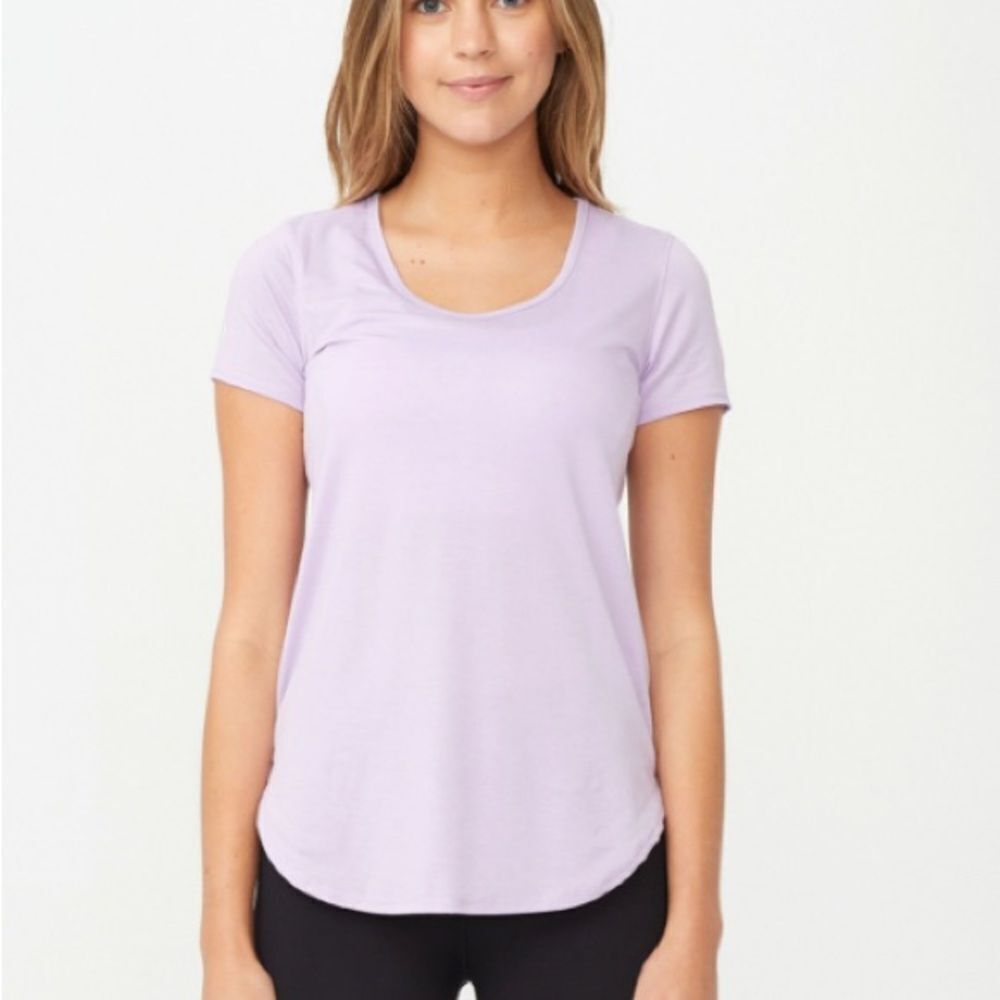 🆕 Cotton On Light Purple Short Sleeve Tee size L